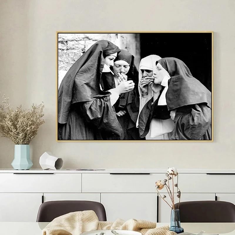 Tableau nonne vintage humour pour relooker un mur vide sans effort