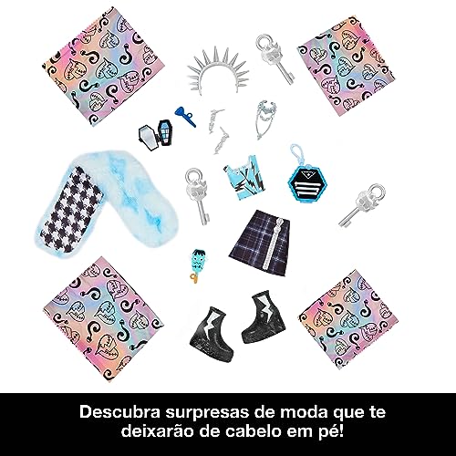 Muñeca Monster High Frankie Stein con accesorios y locker miniatura 4