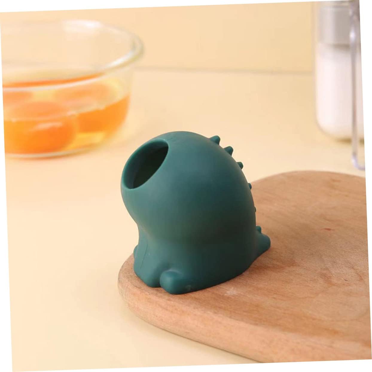 2pcs Silicone Egg Separator Adorable Cartoon Yolk Divider for Effortless Egg White Separation Easy to Use Kitchen Gadget for Baking and Cooking Food-grade Material Green