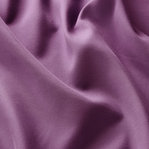 Rideau à œillets violet au magnifique tombé léger en microfibre de qualité
