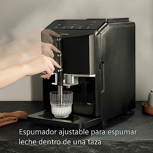 Siemens, cafetera superautomática, EQ300, molinillo cerámico,espumador de leche, función oneTouch, negro, TF301E19 - imagen 3