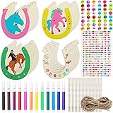 【Design und Material】 Dieser Hufeisen-Kindergeburtstag ist aus Holz, die Oberfläche ist sehr glatt und kratzt nicht an den Fingern von Erwachsenen oder Kindern. Unsere Designer haben sorgfältig 4 verschiedene Hufeisenstücke entworfen. Mit Aquarellpinseln und Strasssteinen können viele Arten von Hufeisenstücken gezeichnet werden, die die Kreativität und Fantasie der Kinder anregen.