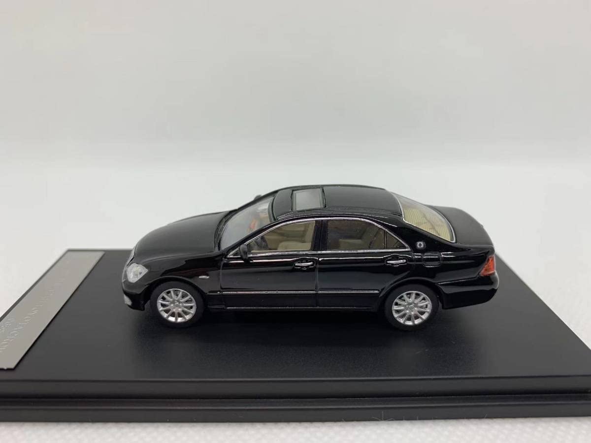 Amazon | DCM 1/64 ミニカー クラウン THE 12TH ミニカー CROWN