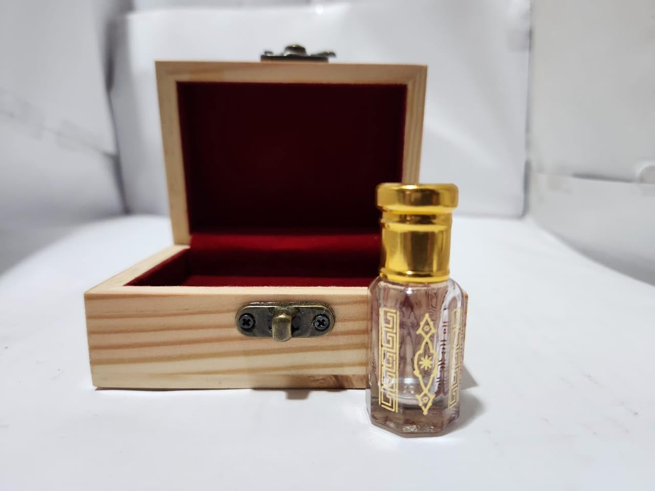 Long Lasting Kannauj Mitti Attar Fragrance | Original for Men and Women