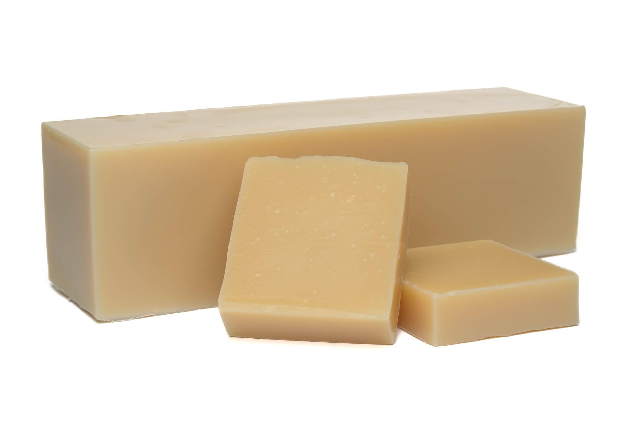 Naturseife hautnah – 1200 g Block – Handgesiedet, 15 % überfettet – Ohne Duft & Farbstoffe – Vegan & plastikfrei – Für sensible Haut & Minimalisten (Block)