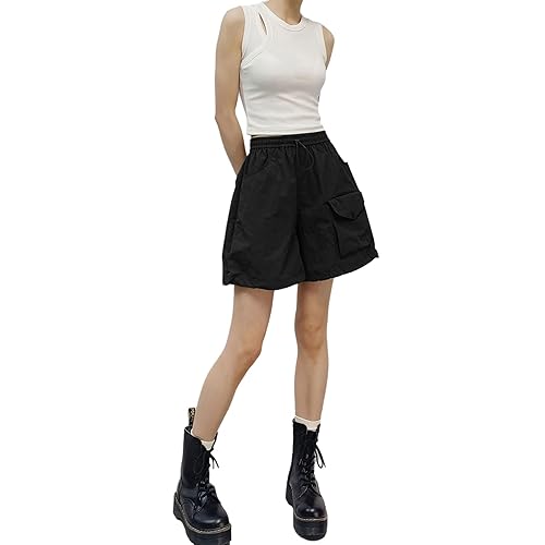 Women's Lightweight Cargo Shorts Green Waterproof Quick Dry Cargo Shorts