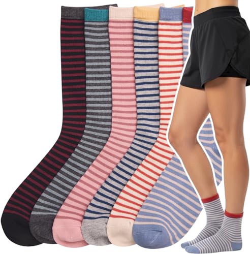 Image of ToBeInStyle Women's Pack of 6 or 12 Fashion Printed Crew Socks