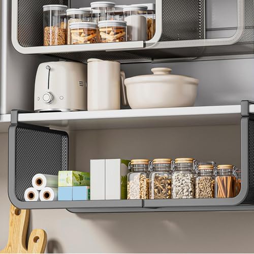 Panier sous étagère pour optimiser un placard encombré sans aucun perçage