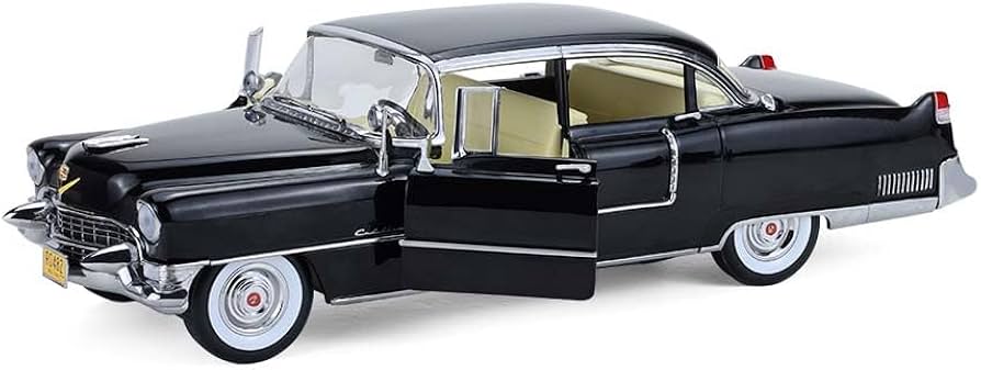 グリーンライト　ゴッドファーザー　1955キャデラック　1/18 1955 Cadillac Fleetwood Series 60 with Don Corleone Figure
