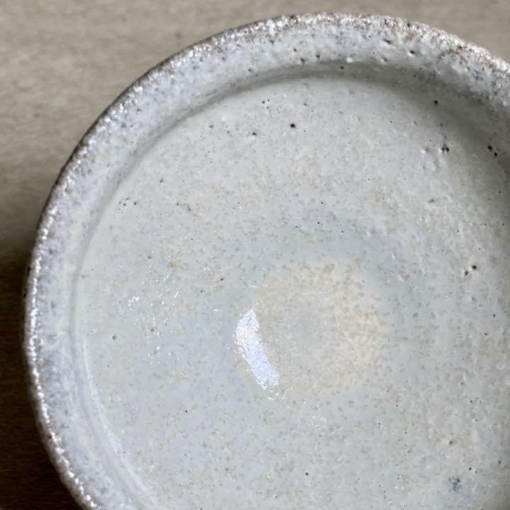 Amazon.co.jp: 斑唐津ぐい呑 唐津焼 ぐい呑 焼き物 陶器 酒器 陶芸