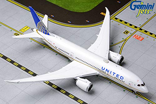 Gemini Jets United Airlines Boeing 787-8 Dreamliner N27908 1:400 Scale GJUAL1790