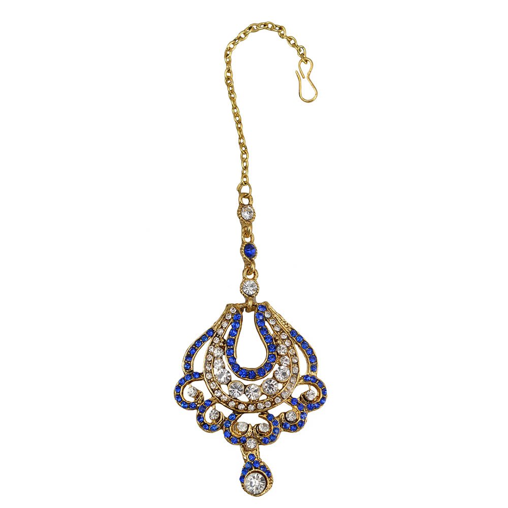 Earring Maang tika set with Kundan and Pearls