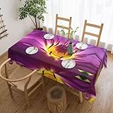 Protégez la table : avec cette nappe, votre table ne sera pas facilement tachée par les huiles et les sauces, elle empêche également votre table des rayures et des chocs, et donne également à votre table un aspect neuf.