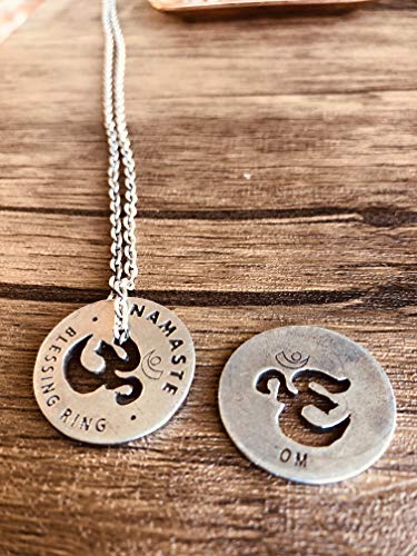 Bagues Namaste en étain de Whitney Howard Designs à offrir à vos proches - 5