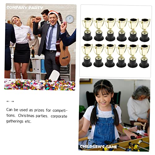INOOMP 48 Peças Troféu Brinquedos Esportivos Para Crianças Brinquedos De Futebol Brinquedos Sala De