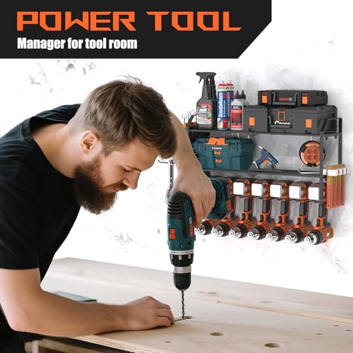 GOYOXOKY Werkzeugspeicher Wandhalterung, Werkzeug Werkzeugständer für 7 Elektrowerkzeug, 3 Ebenen Schlagbohrschrauber Werkzeugregal mit Schraubendreher Halter und 4 Haken, 66 * 31 * 20 cm