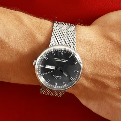Image of MIDO Commander Icone - Swiss Automatic Chronometer Watch for Men - 42mm Stainless Steel Case - Integrated Bracelet