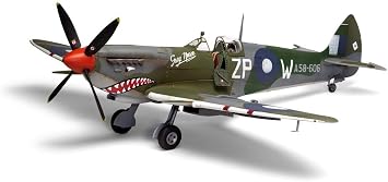 Airfix A17002 1/24 Australia Supermarine Spitfire Mk.8 Plastic Model