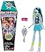 Monster High Buried Secrets Dolls and Accessories, Courtside Fang-Out Theme with Mystery Doll and 5 Unboxing Surprises (Characters May Vary)