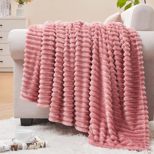 BEDELITE Fleece Throw Blanket for Couch – 3D Ribbed Jacquard Soft and Warm Decorative Fuzzy Blanket – Cozy, Fluffy, Plush Lightweight Pink Throw Blankets for Bed, Sofa, 50×60 inches