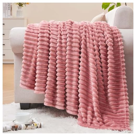 BEDELITE 3D Ribbed Jacquard Pink Fleece Throw Blanket for Couch, 50x60 Inch