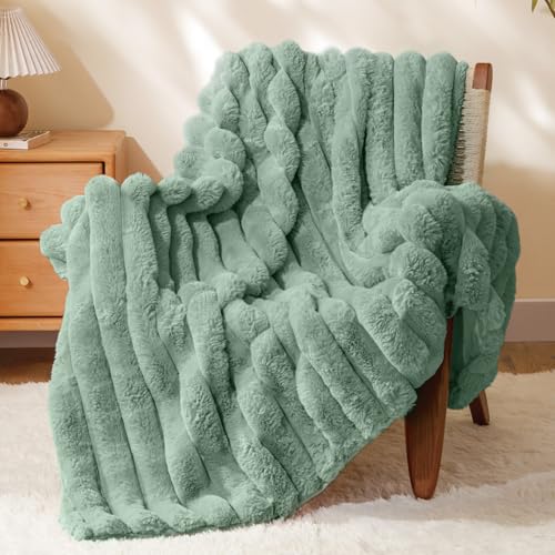 BEDELITE Faux Rabbit Fur Blanket, Luxurious 3D Striped Spring Blanket