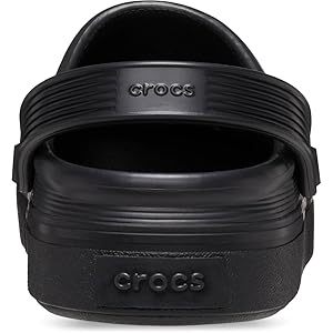CROCSフロントコートМ７(25cm)ブラック　中古美品 Amazon | Crocs (クロックス) ユニ 大人用 オフコート クロッグ