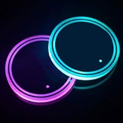 Luz Ambiente Interior Coche Luces LED para portavasos, 2pcs LED Coasterss para Coche con Almohadilla de Taza de luz luminiscente de 7 Colores, Taza de Carga USB para Accesorios de Posavasos Decoración Interior Ambiente Luz.