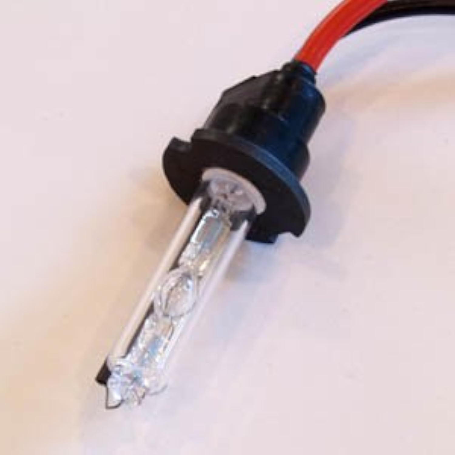 XenTec H3 8000K HID Xenon Bulb (1 Pair, Thunderblue color)