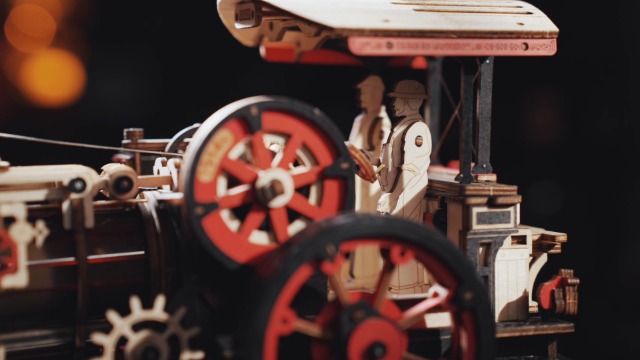 Amazon | ROKR 立体パズル 木製 スチームエンジン 蒸気機関車 可動式