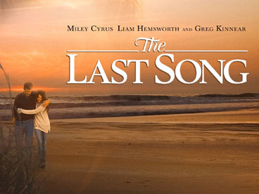 The Last Song [DVD]: Amazon.co.uk: Miley Cyrus, Greg Kinnear