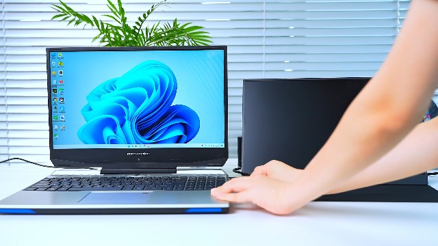 Amazon.com: AYY 15.6 Inch Portable Monitor 1080P FHD USB-C HDMI
