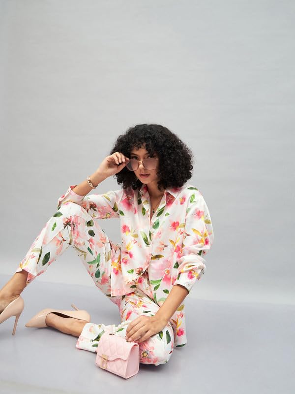 Image of SASSAFRAS Women's Satin Floral Darted Pants