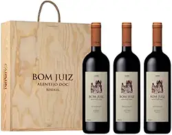 Caixa de Madeira c/ 3 vinhos Bom Juiz Carmim 750 ml