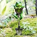 LEGIFO Frog Figurine Garden Statue Outdoor Decoration Frog with Shovel Plant Decor Landscape Resin Sculpture Gift Art Accessories Animal Ornament for Yard Lawn Patio Outside Backyard Home Pots