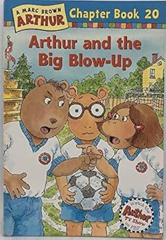 Paperback Arthur and the Big Blow-Up Book