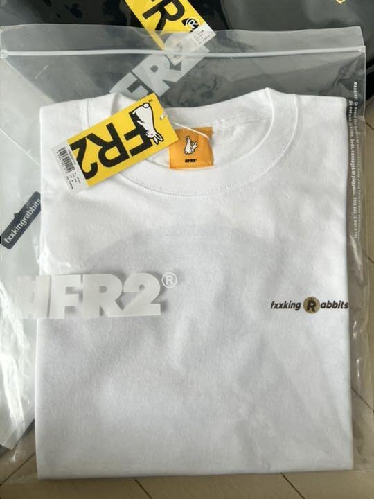 Amazon.co.jp: FR2白Tシャツ 半袖 : ファッション