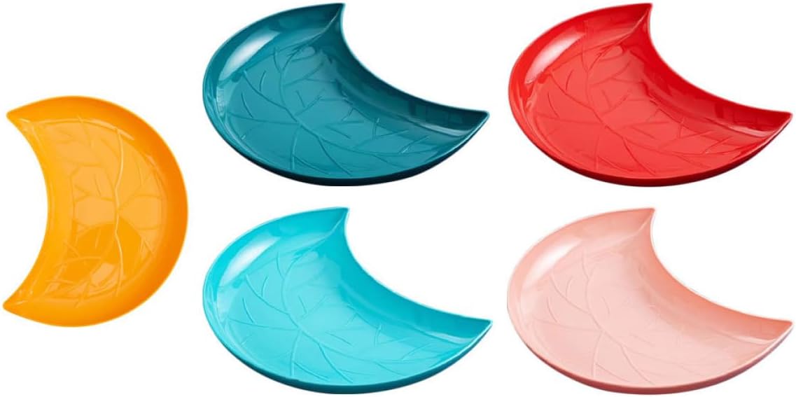 Hemoton 5Pcs Crescent Shaped Fruit Dish Set 8.85X7.28 Inch Dry Fruits Tray Plastic Serving Plates for Parties Weddings Events with Smooth Rim Easy Cleaning