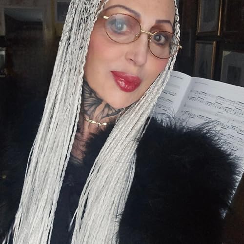 Page de couverture de Episode 2 - Studio 916 An Introduction by Digital Creator iServalan