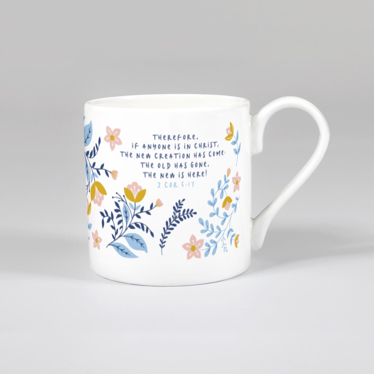 Mug en porcelaine anglaise papillon de nuit, une idée cadeau poétique pour amoureux de nature