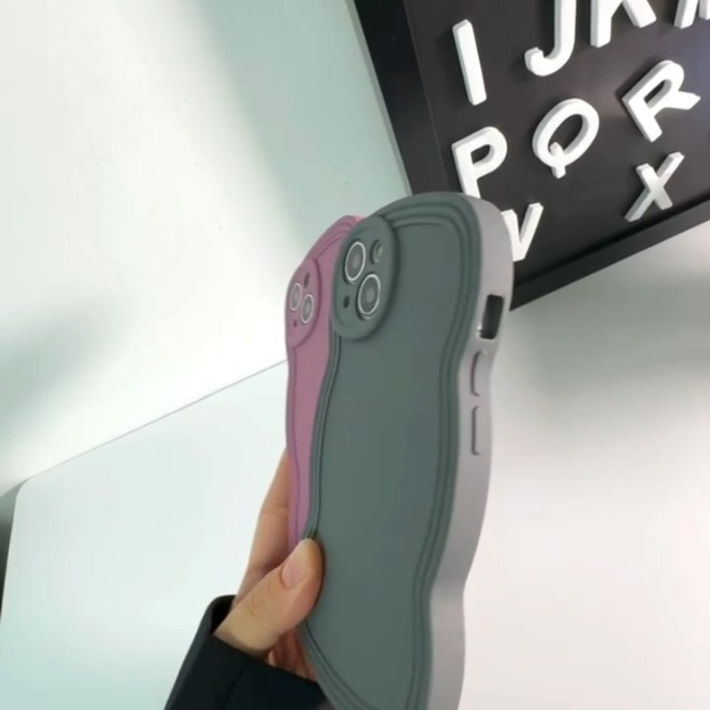 kiyo❤️ Amazon.com: XIZYO for iPhone 15 Pro Case, Curly Wave Frame
