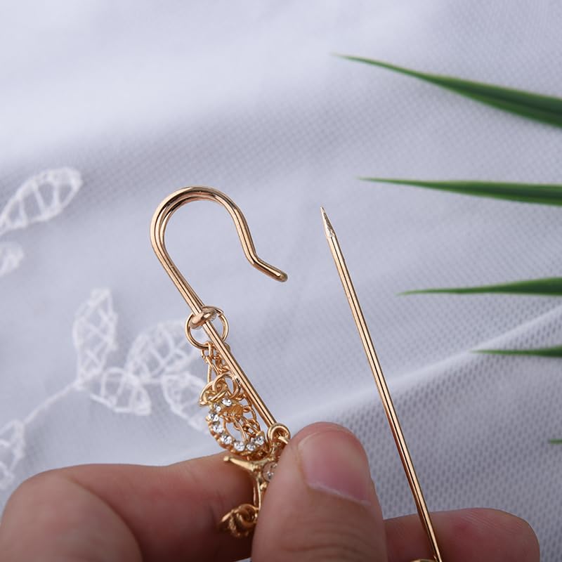 Image of Y2k Chain Brooch Pins for Women Silver Gold Tassel Pin for Coat Collar Brooch Pin Y2k Punk Shoes Clothing Accessories