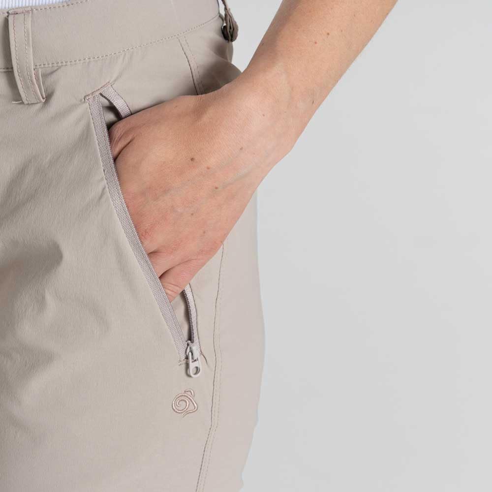Craghoppers NosiLife Zip-Off spodnie outdoorowe dla kobiet, odporne na owady, w krótkim rozmiarze