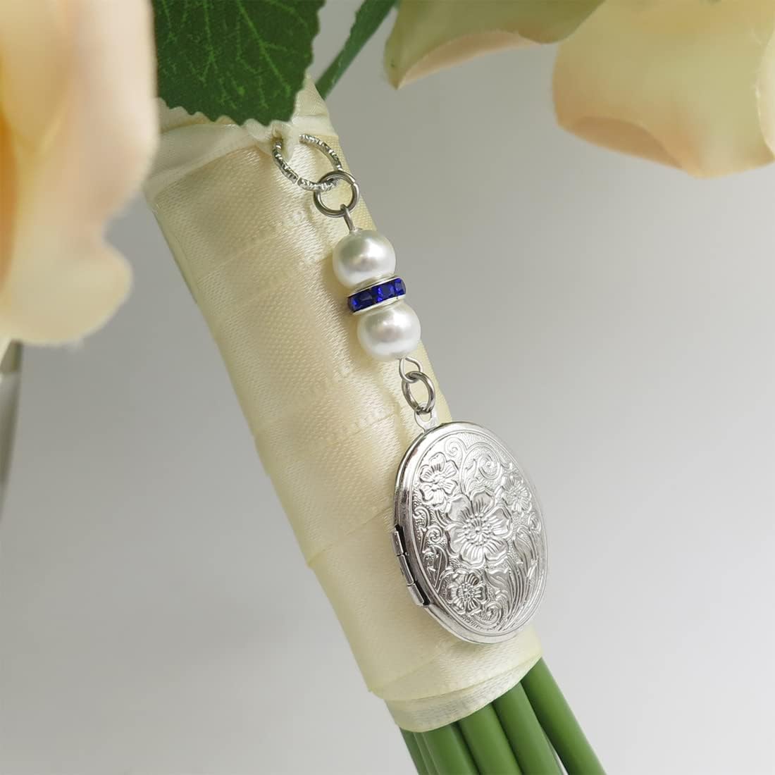 IDLAN Locket for Bouquet - Memorial Wedding Gift Bride Pendant Keepsake Something Blue