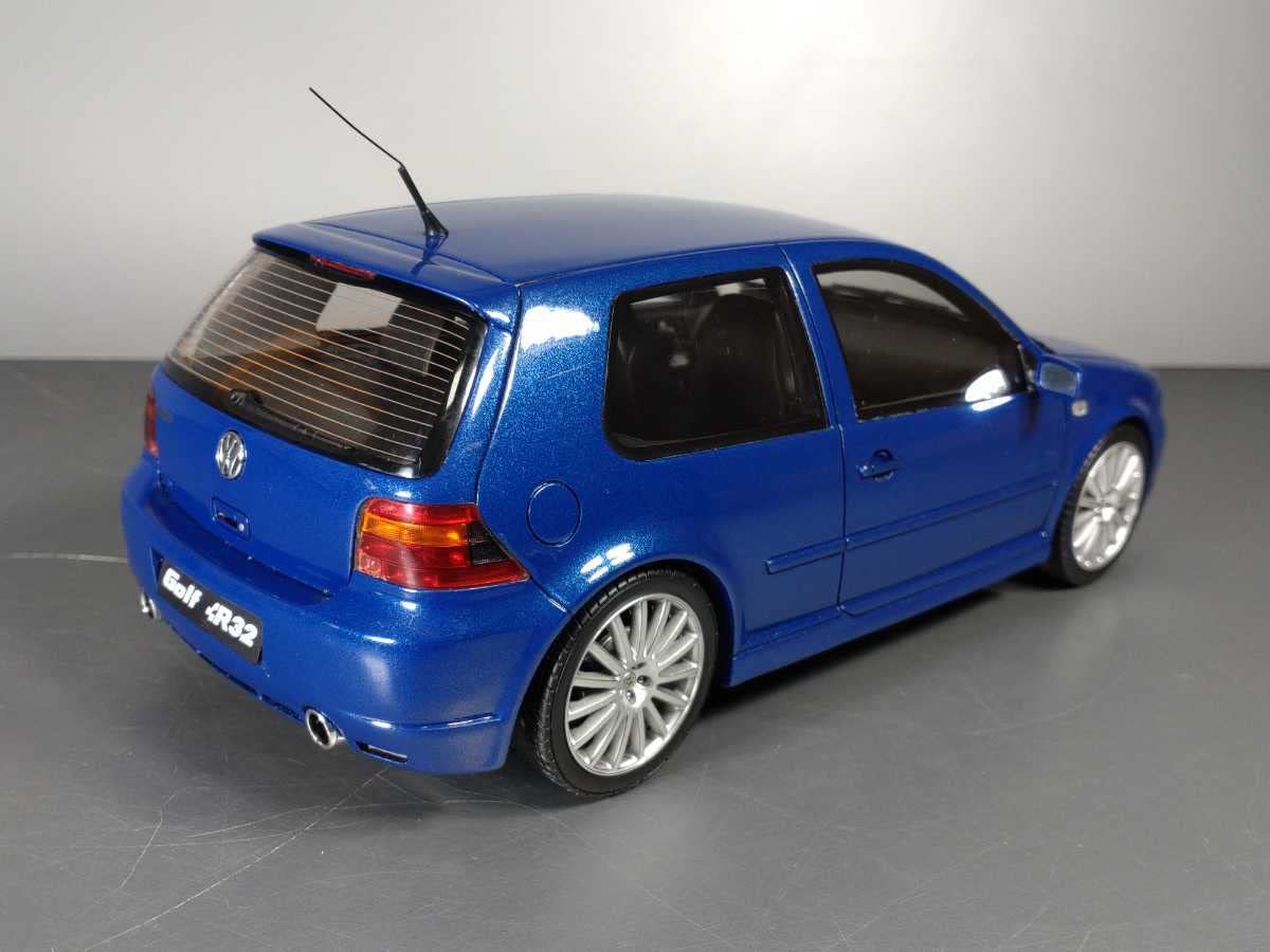 Amazon.co.jp: 絶版希少 otto 1/18 ゴルフ R32 ミニカー : おもちゃ