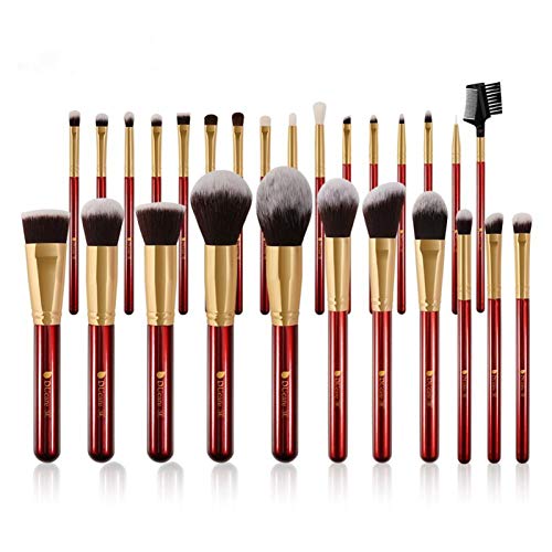 Pinceaux de maquillage professionnels pour réussir son maquillage de soirée en rouge