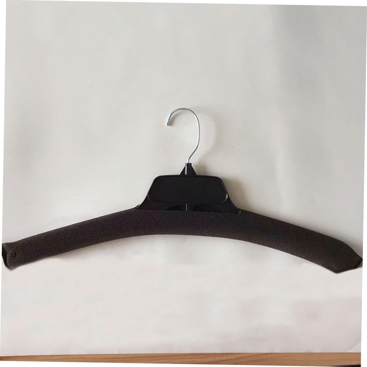 PRETYZOOM 150pcs Anti-Slip Hanger Sponge Covers for Clothes Garment Protection Convenient Clothing Hanger Cover Pads Non-Scratch Strips for Home and Clothing Shop Use