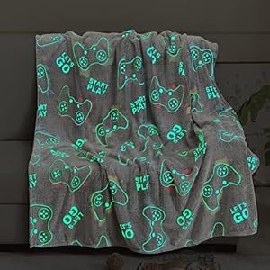 Gamer Throw Blanket Glow in The Dark, Gaming Controller Fleece Boys Blanket Game Gifts for Teens Boys Men, Wrinkle…