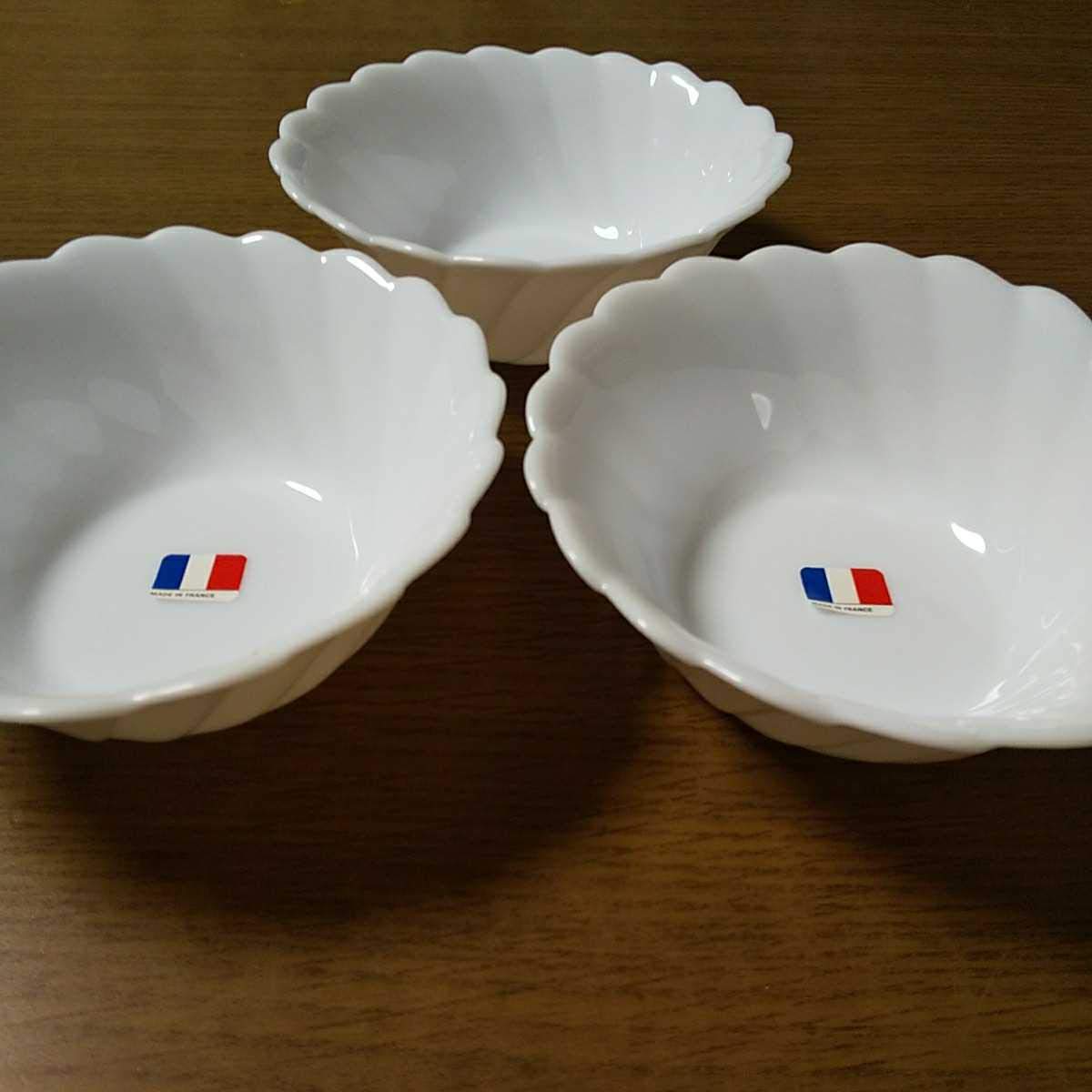 新品 春のパン祭りの白いお皿 ③ サラダボウル 30個 セット 小鉢 レア