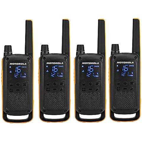 Motorola TALKABOUT T82 Extreme Quad Set Portable Radio with 4 Pieces Cover